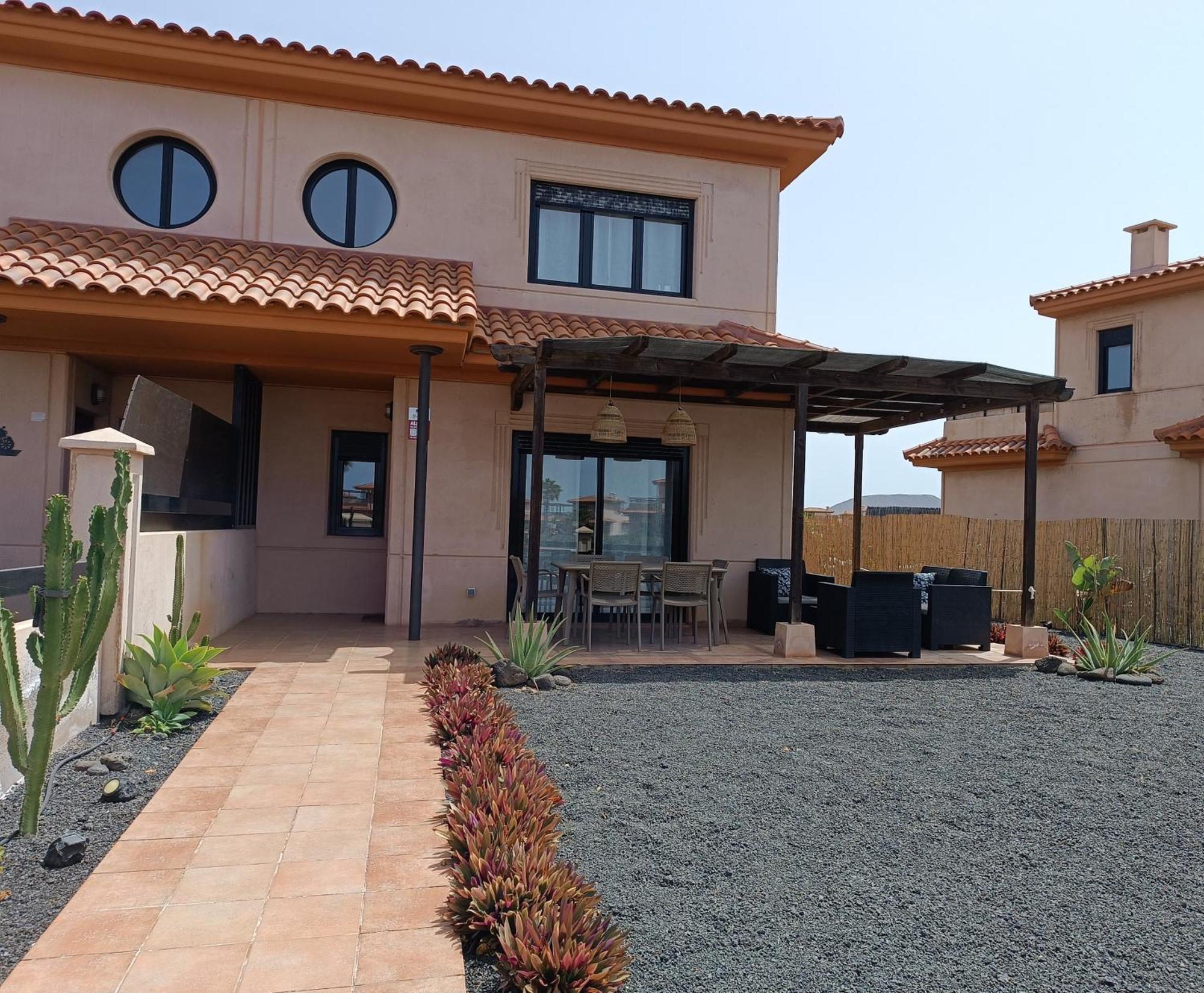 Un Oasis De Bienestar Villa Lajares Bagian luar foto